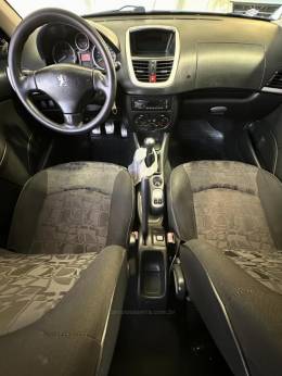 PEUGEOT - 207 - 2011/2011 - Branca - R$ 24.900,00