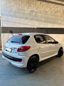 PEUGEOT - 207 - 2011/2011 - Branca - R$ 24.900,00