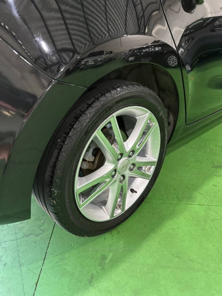 HYUNDAI - I30 - 2011/2012 - Preta - R$ 45.900,00