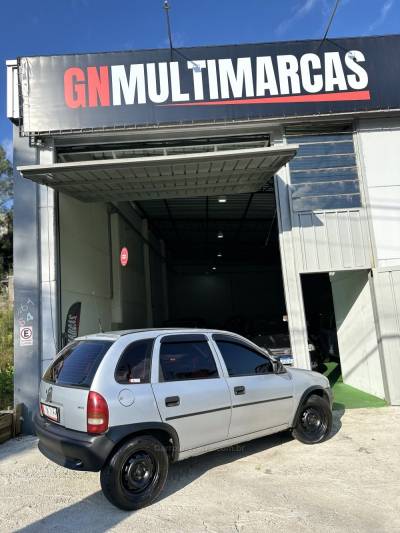 CHEVROLET - CORSA - 1998/1998 - Prata - R$ 14.900,00