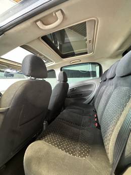 FIAT - PUNTO - 2007/2008 - Preta - R$ 39.900,00