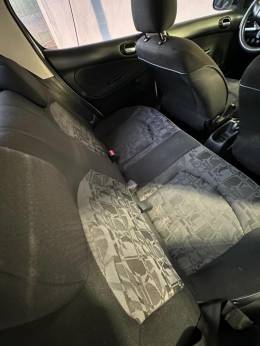 PEUGEOT - 207 - 2011/2011 - Branca - R$ 24.900,00
