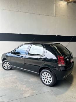 FIAT - PALIO - 2014/2014 - Preta - R$ 32.900,00