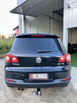 VOLKSWAGEN - TIGUAN - 2010/2011 - Preta - R$ 59.900,00