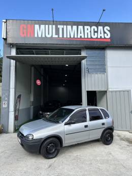CHEVROLET - CORSA - 1998/1998 - Prata - R$ 14.900,00