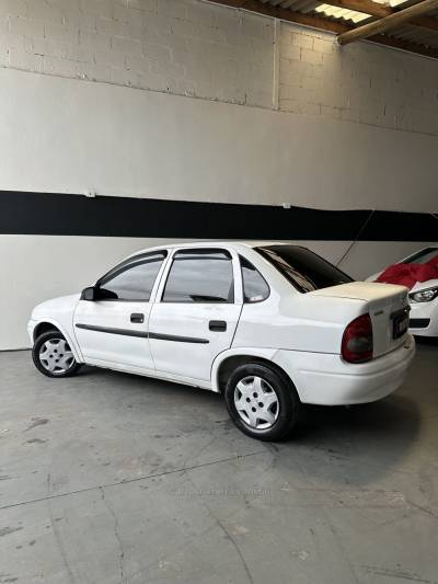 CHEVROLET - CORSA - 1998/1998 - Branca - R$ 16.900,00