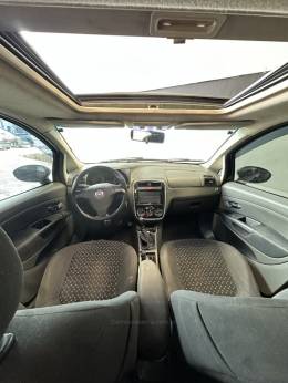 FIAT - PUNTO - 2007/2008 - Preta - R$ 39.900,00