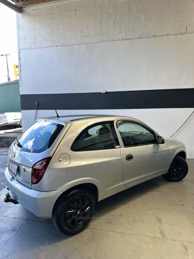 CHEVROLET - CELTA - 2011/2011 - Cinza - R$ 25.900,00