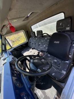 VOLKSWAGEN - 8-150 - 2000/2001 - Branca - R$ 140.000,00