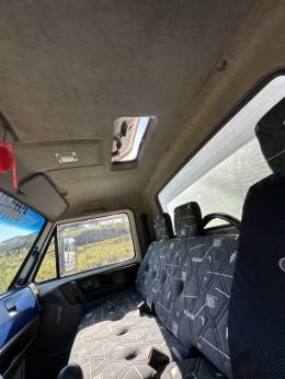 VOLKSWAGEN - 8-150 - 2000/2001 - Branca - R$ 140.000,00